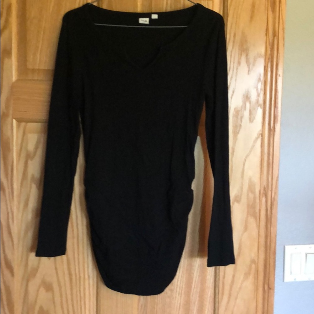 Black maternity shirt